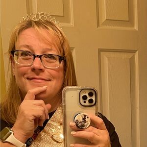 Meet your Posher, Hannah